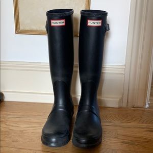 Hunter Rain Boots Size 7